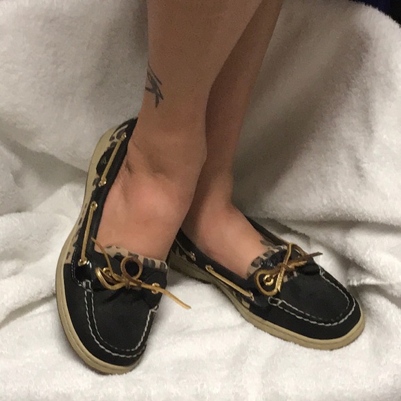 Sperry Shoes - Authentic Sperry Angelfish Top-Sider SZ 8